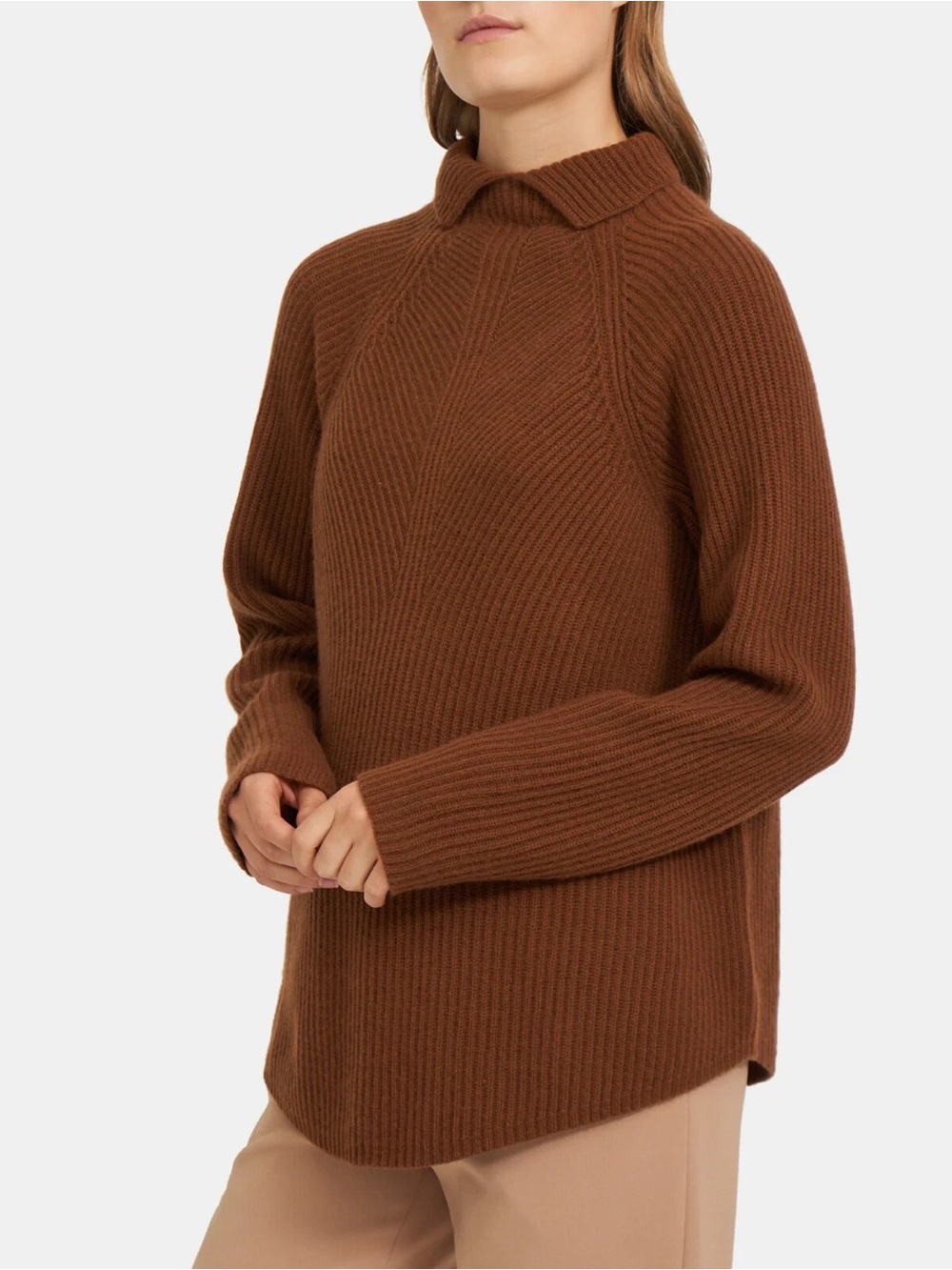 Theory Moving Rib Turtleneck Sweater in Cashmere